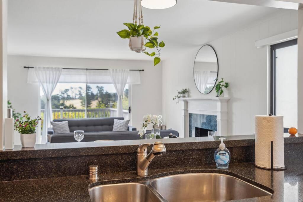 Modern Lux , 4Br 3Ba, 30 Or More Days Only Саут-Сан-Франциско Екстер'єр фото